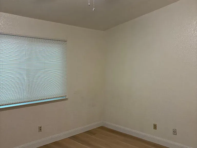 943 Dondra Way — Photo 16