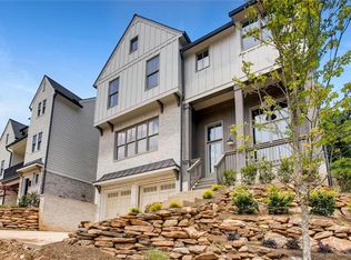 92 Oxbo Rd, Roswell, GA 30075