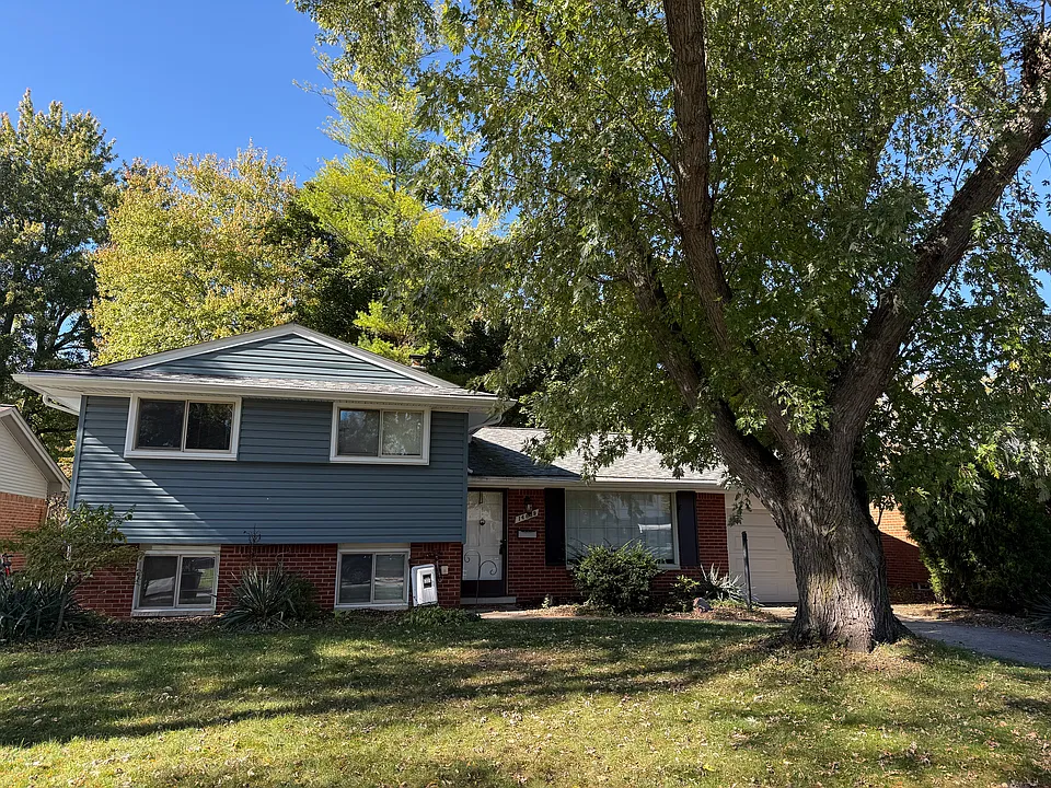 14839 Ellen Dr