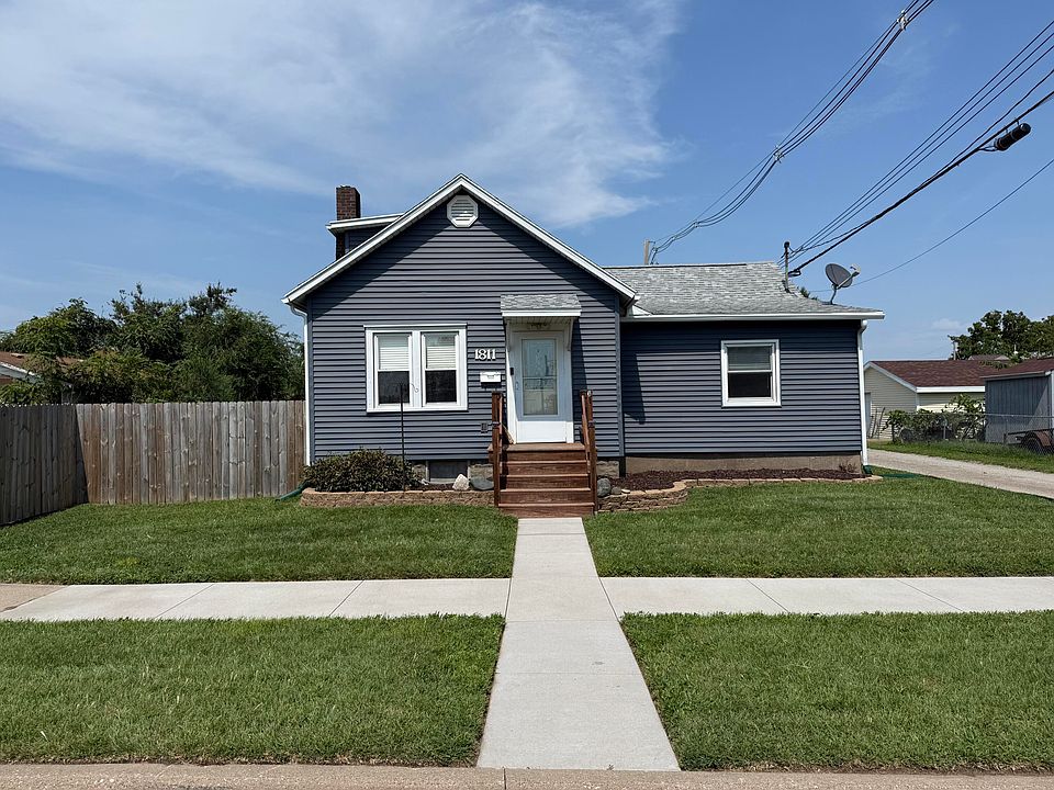 1st image of 1811 Baker Ave