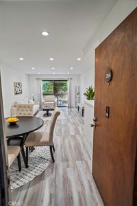 22100 Burbank Blvd Unit 254F, Woodland Hills, CA, 91367