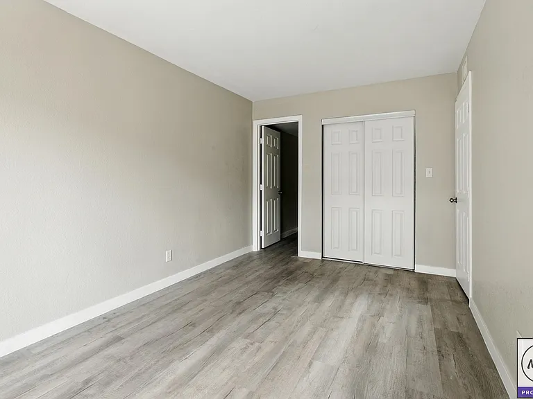 Avante Pointe — Photo 38
