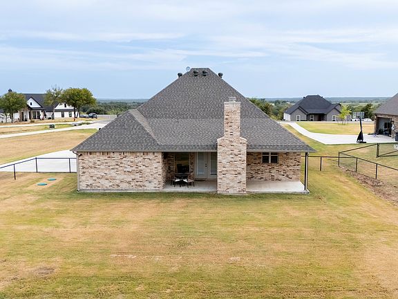 3rd image of 1045 Bermes Ct