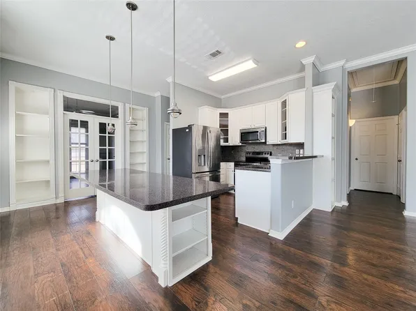 12755 Mill Ridge Dr APT 1101, Cypress, TX 77429