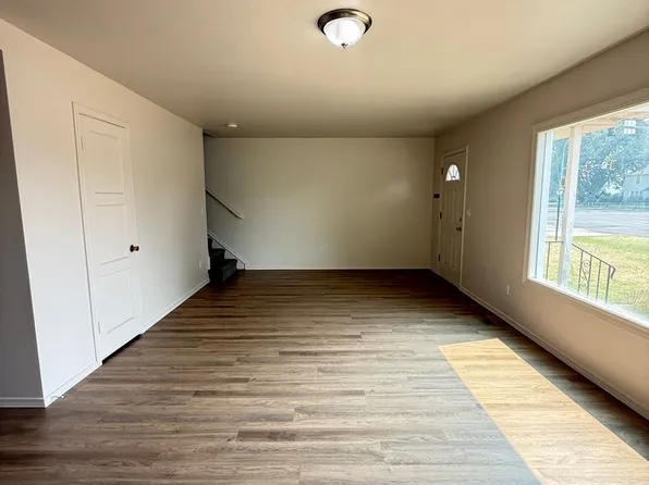 1404 Swift Blvd, Richland, WA 99352