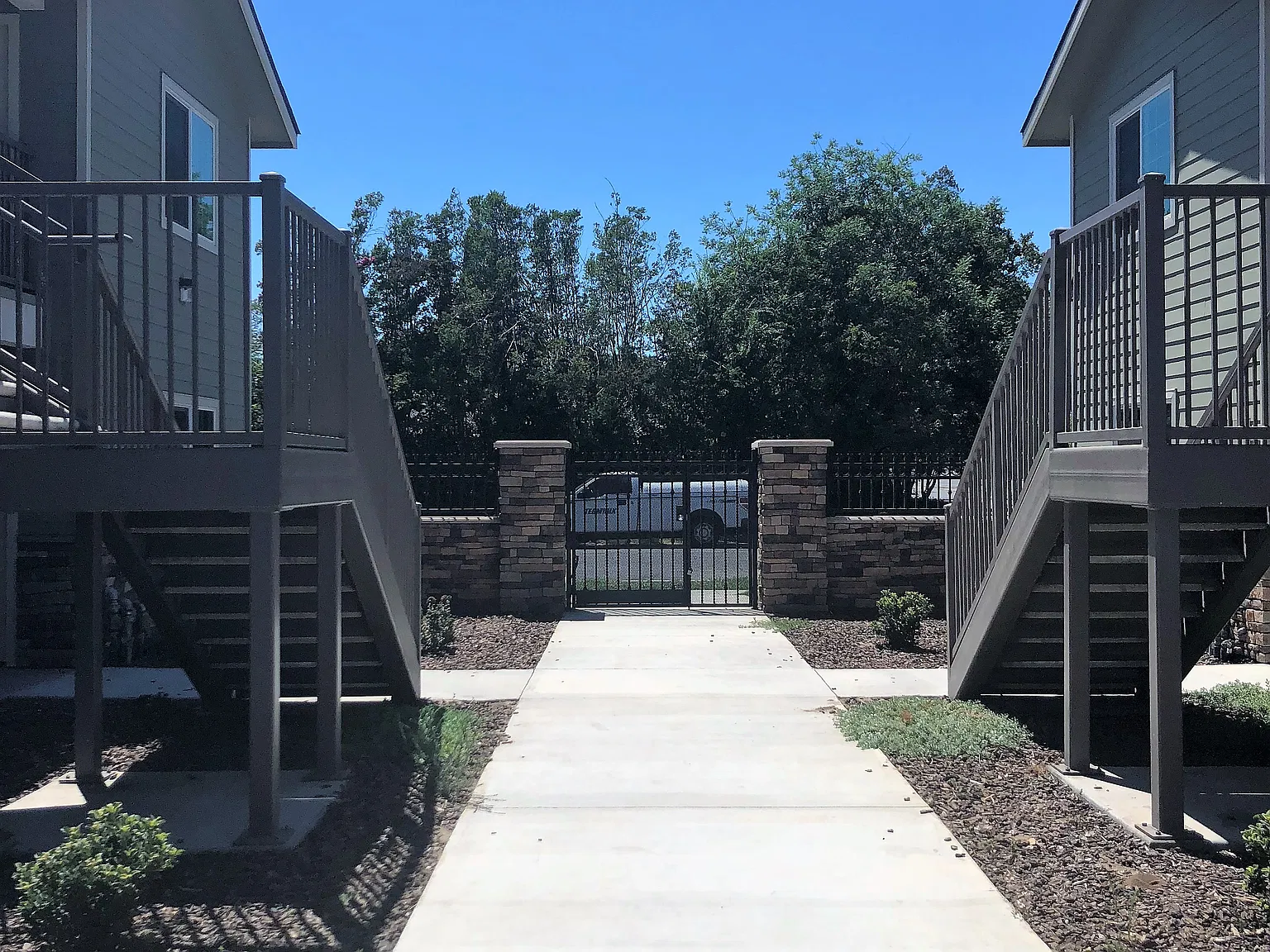 2 bed, $1,700 — Photo 3