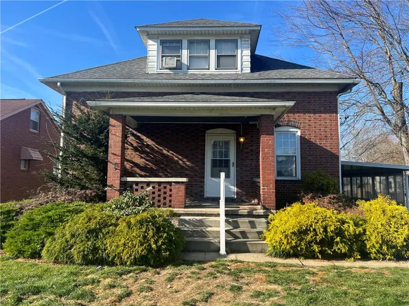 21 Elm St, Bessemer, PA 16112