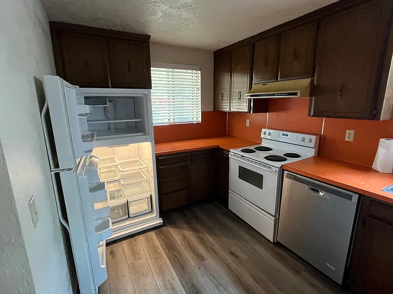 Easy layout and kitchen has two windows.