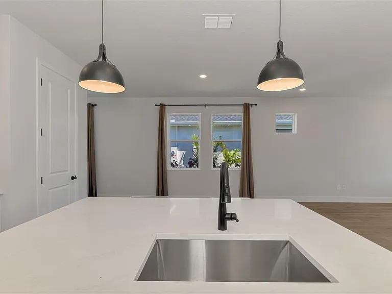 2821 Marrakesh Ln — Photo 16