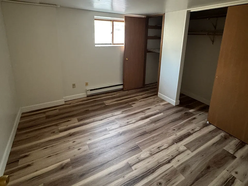 20 N Main St #8