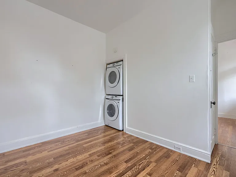 402 W Lemon St #1 — Photo 3
