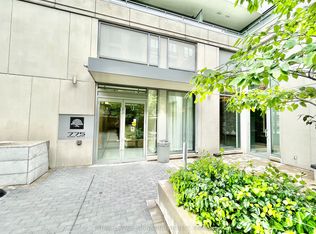 775 King St W #713, Toronto, ON M5V2K3