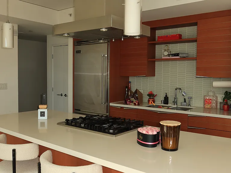 15 Macarthur Pl #800 — Photo 16