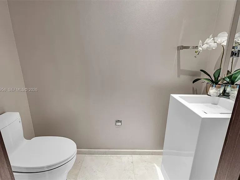 900 Brickell Key Blvd #1002 — Photo 31