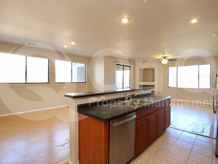 705 W Queen Creek Rd #2098 — Photo 5