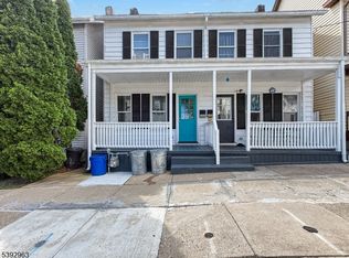 302 Chambers St, Phillipsburg, NJ 08865