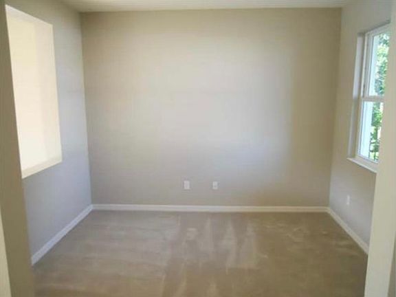 3rd image of 11552 Southern Creek Dr
