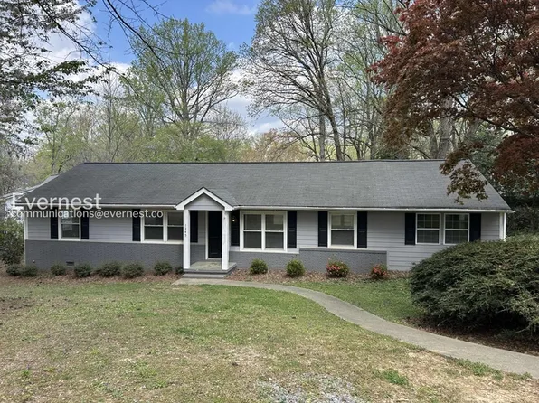 1345 Twin Oaks Cir SE, Smyrna, GA 30080