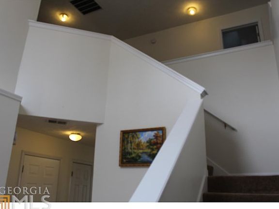 4th image of 4364 Windsor Dr