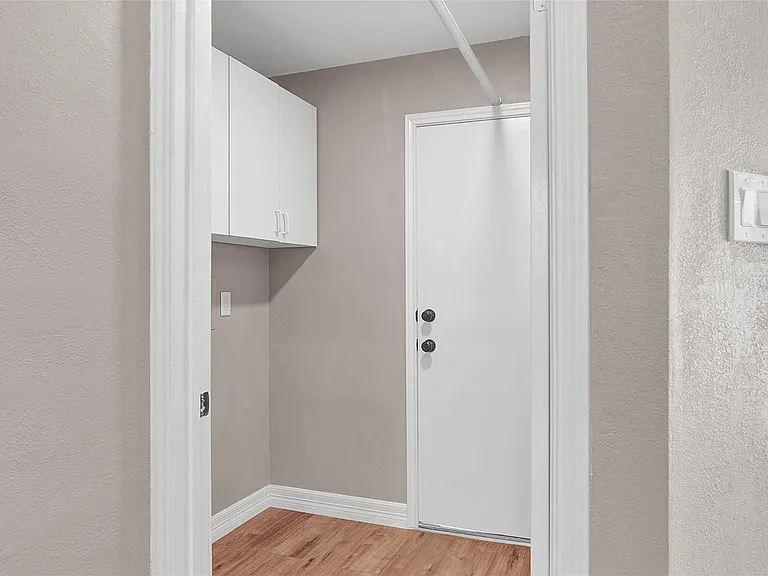 6023 Sean Ct — Photo 17