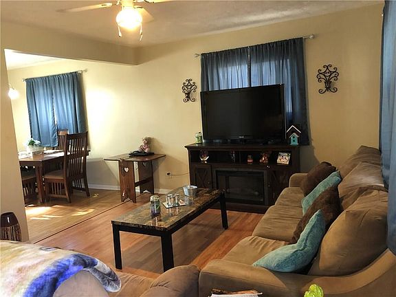 2nd image of 1826 Dayton Ave