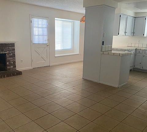 3rd image of 7913 Cottonleaf Way