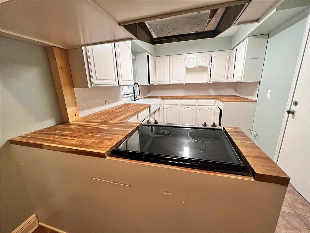 3 bed, 1.0 bath, 1249 sqft, $1,400 — Photo 4