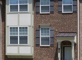 2063 Cobblestone Cir, Atlanta, GA 30319