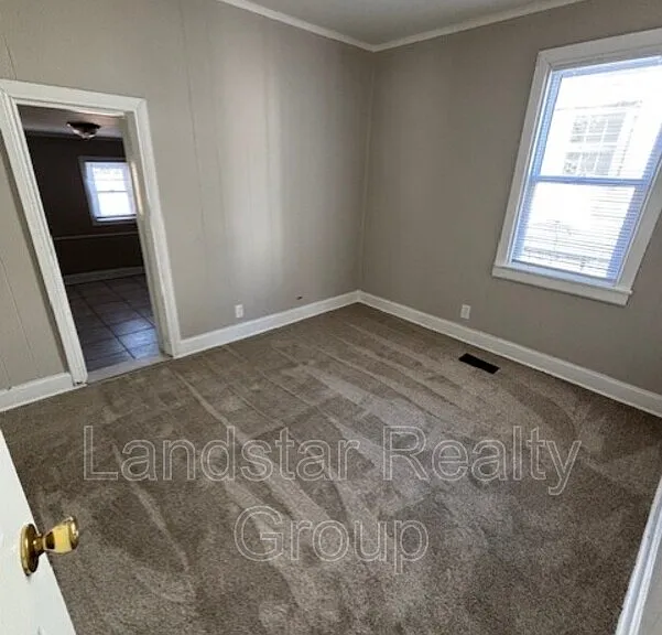 3762 Parthenia Ave — Photo 19
