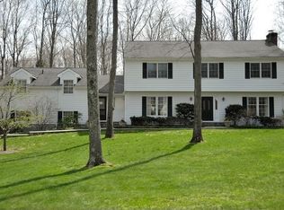 78 Indian Hill Rd, Mount Kisco, NY 10549