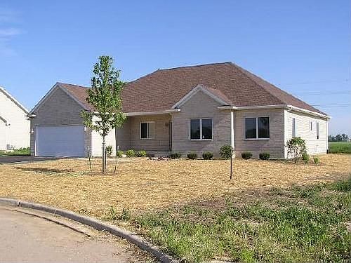 2nd image of 508 Meadow Ln