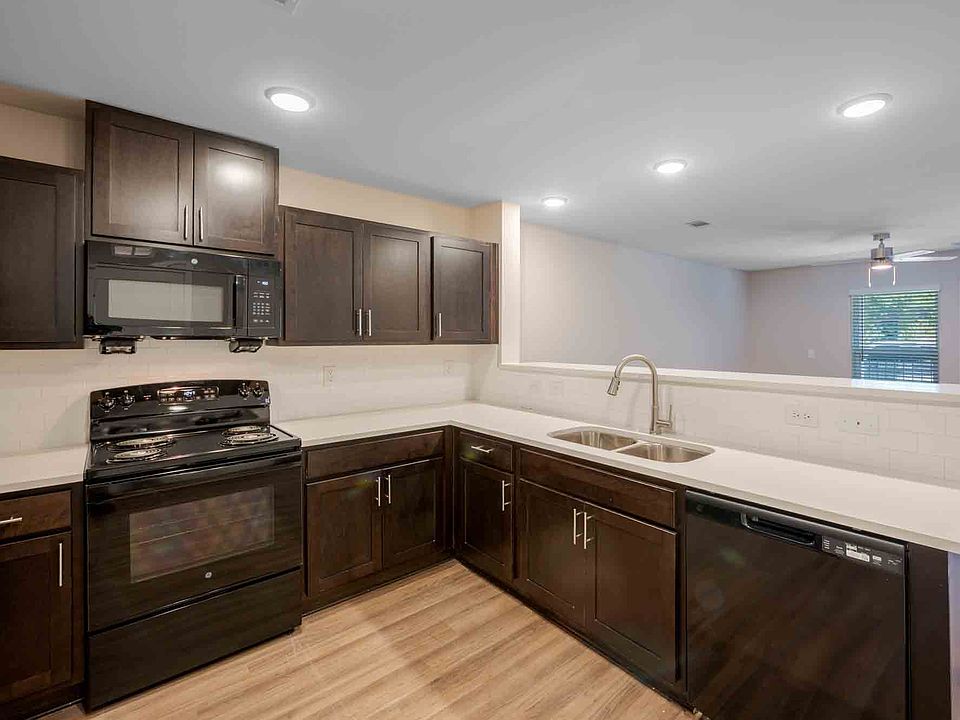 1st image of 1329 Kent Rd #6510117