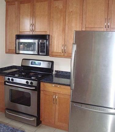 4th image of 11050 Queens Blvd