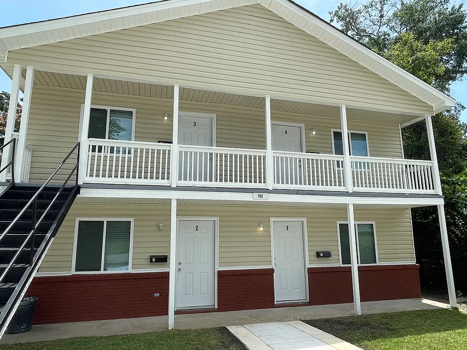 102 South St #2