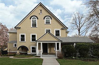 1st image of 364 Charlton Ave