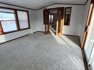 24285 Field Ln, Nevis, MN 56467