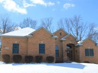 85 James River Rd, Beavercreek, OH 45434