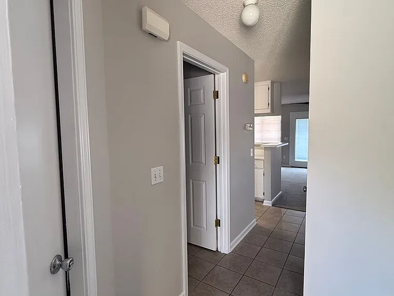 114 Baldwin Dr — Photo 7