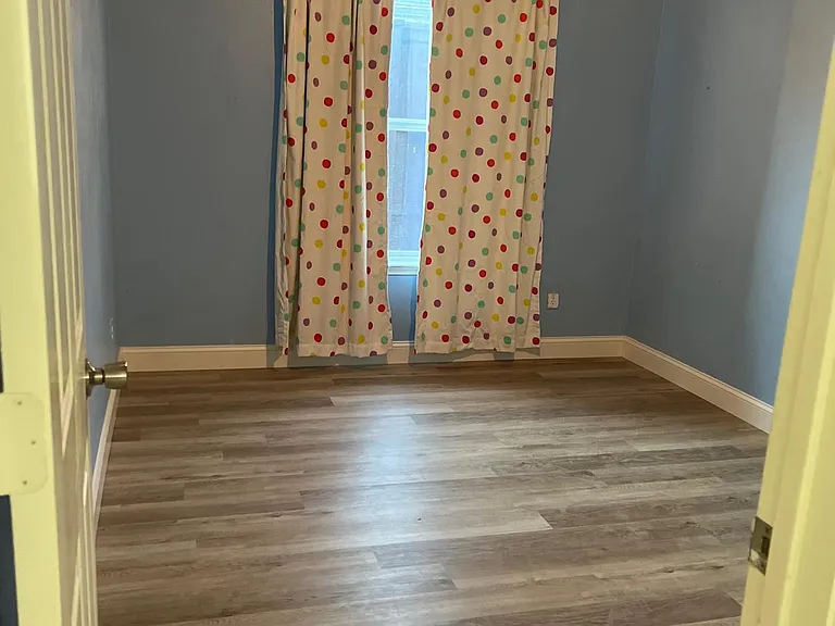 12466 Shepherds Hill Ln — Photo 11