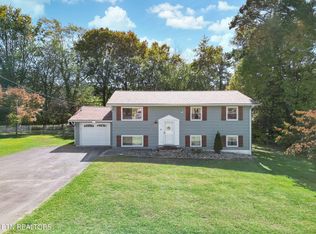 4320 Lonor Dr, Knoxville, TN 37918