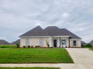133 Hunters Way, Canton, MS 39046
