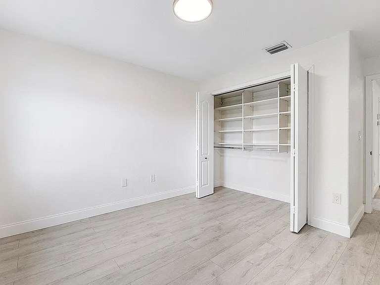 3923 SW 169th Ter — Photo 22