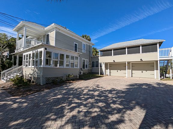 3rd image of 127 S Peninsula Dr #1