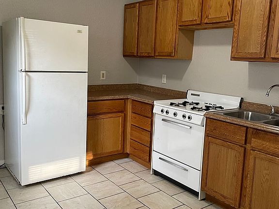 2nd image of 1147 26th St #1137