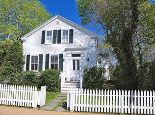 26 William St, Tisbury, MA 02568