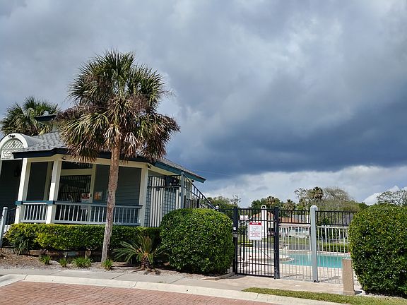 3rd image of 2263 Oceanforest Dr W