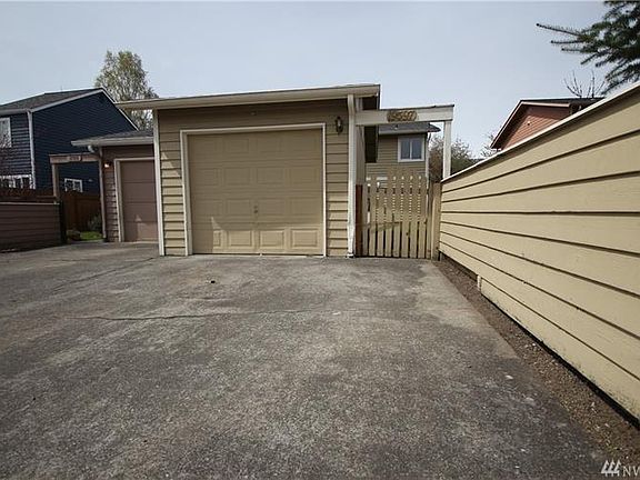 2nd image of 19597 2nd Ave NE