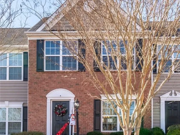 12006 Perdue Springs Loop, Chester, VA 23831