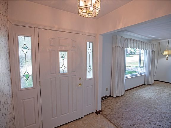 5th image of 950 Rayberta Dr
