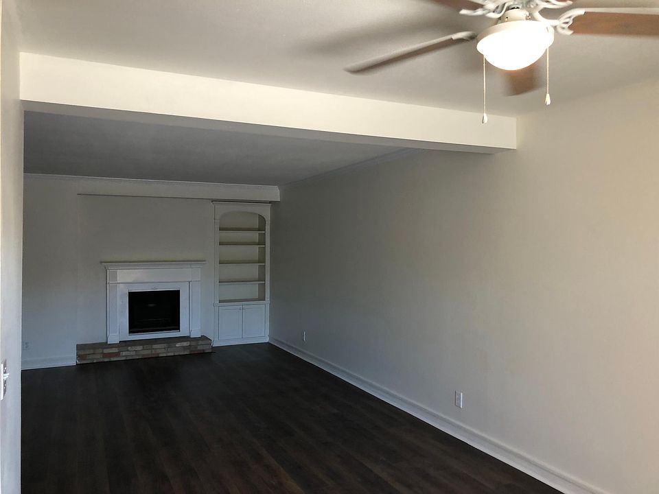 1st image of 42849 15th St W Unit 9